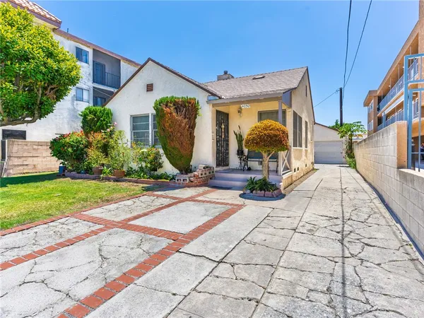 $999,999 | 4030 138th Street, Hawthorne, CA 90250