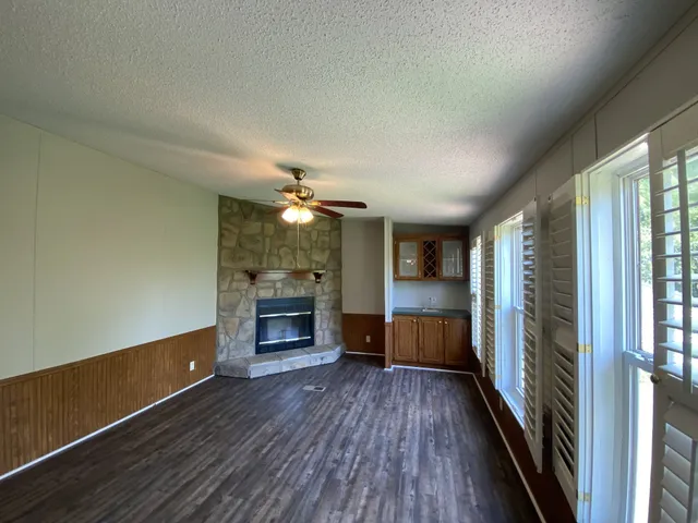 $1,750 | 8505 Highway 41, Adams, TN 37010