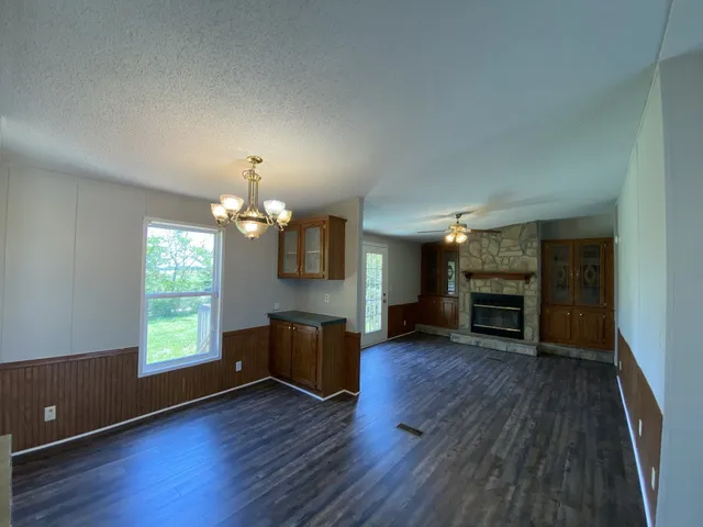 $1,750 | 8505 Highway 41, Adams, TN 37010