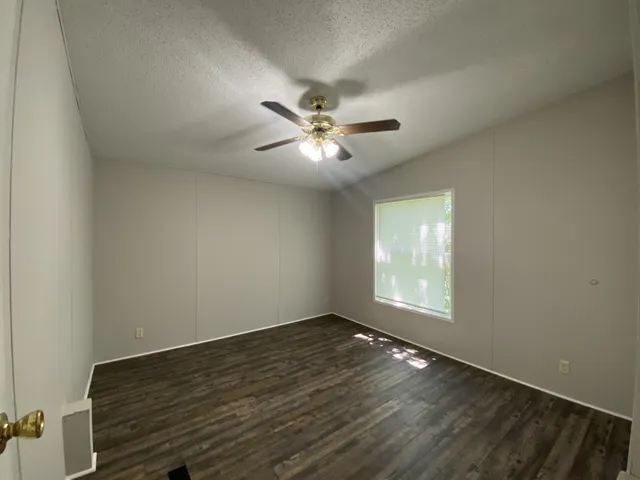 $1,750 | 8505 Highway 41, Adams, TN 37010