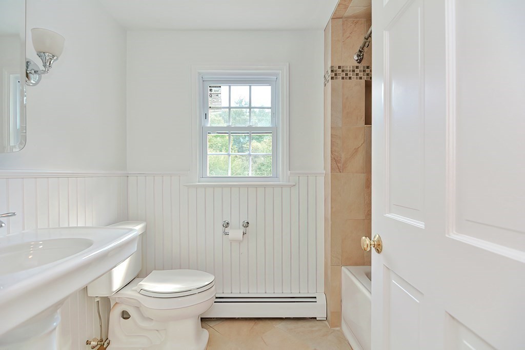 7 Hickory Ridge Road Rehoboth, MA 02769 - Photo 28 of 41 Gallery Image 28
