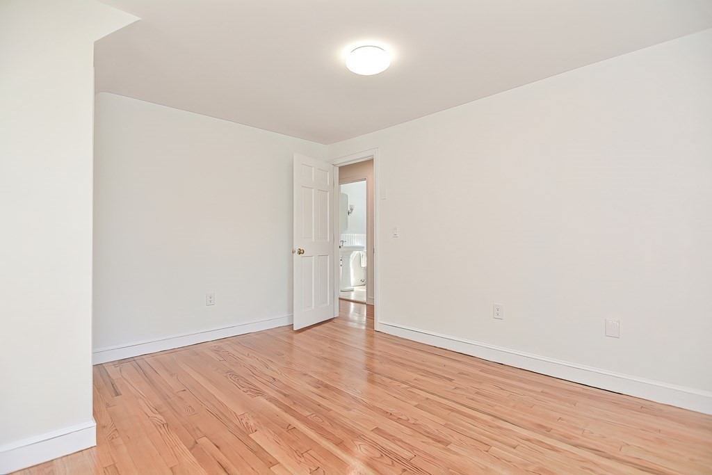 7 Hickory Ridge Road Rehoboth, MA 02769 - Photo 36 of 41 Gallery Image 36