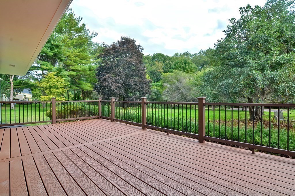 7 Hickory Ridge Road Rehoboth, MA 02769 - Photo 37 of 41 Gallery Image 37