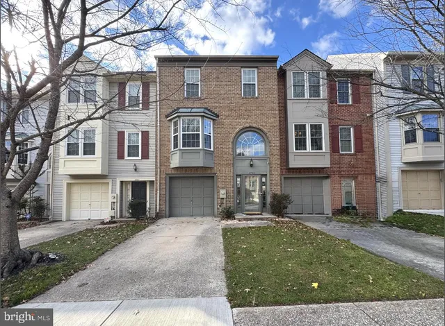 $2,900 | 4703 Columbia Road, Ellicott City, MD 21042