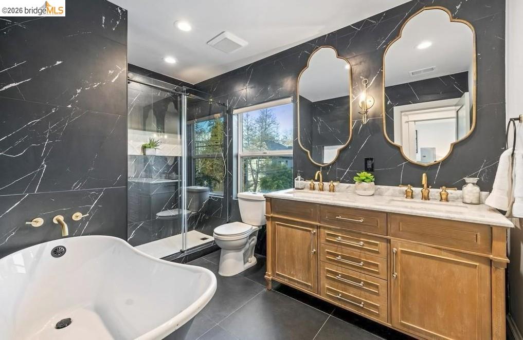 1906 Delaware Street Berkeley, CA 94709 - Photo 4 of 7