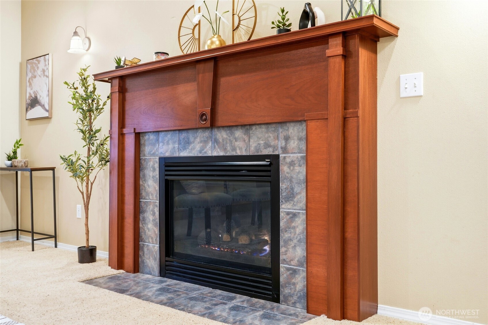 1026 McRae Road Northwest Arlington, WA 98223 - Photo 9 of 40 a view of a fireplace in the house