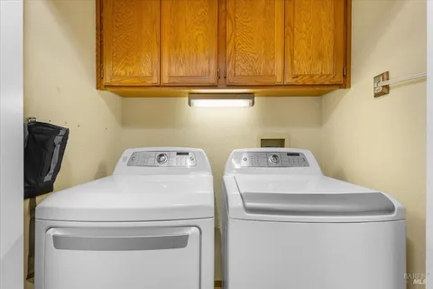 $739,000 | 106 Crickett Court, Windsor, CA 95492