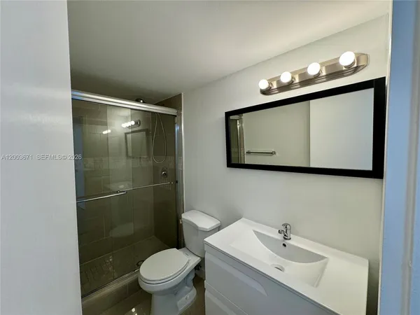 $2,300 | 2020 Northeast 135th Street, Unit 810, North Miami, FL 33181