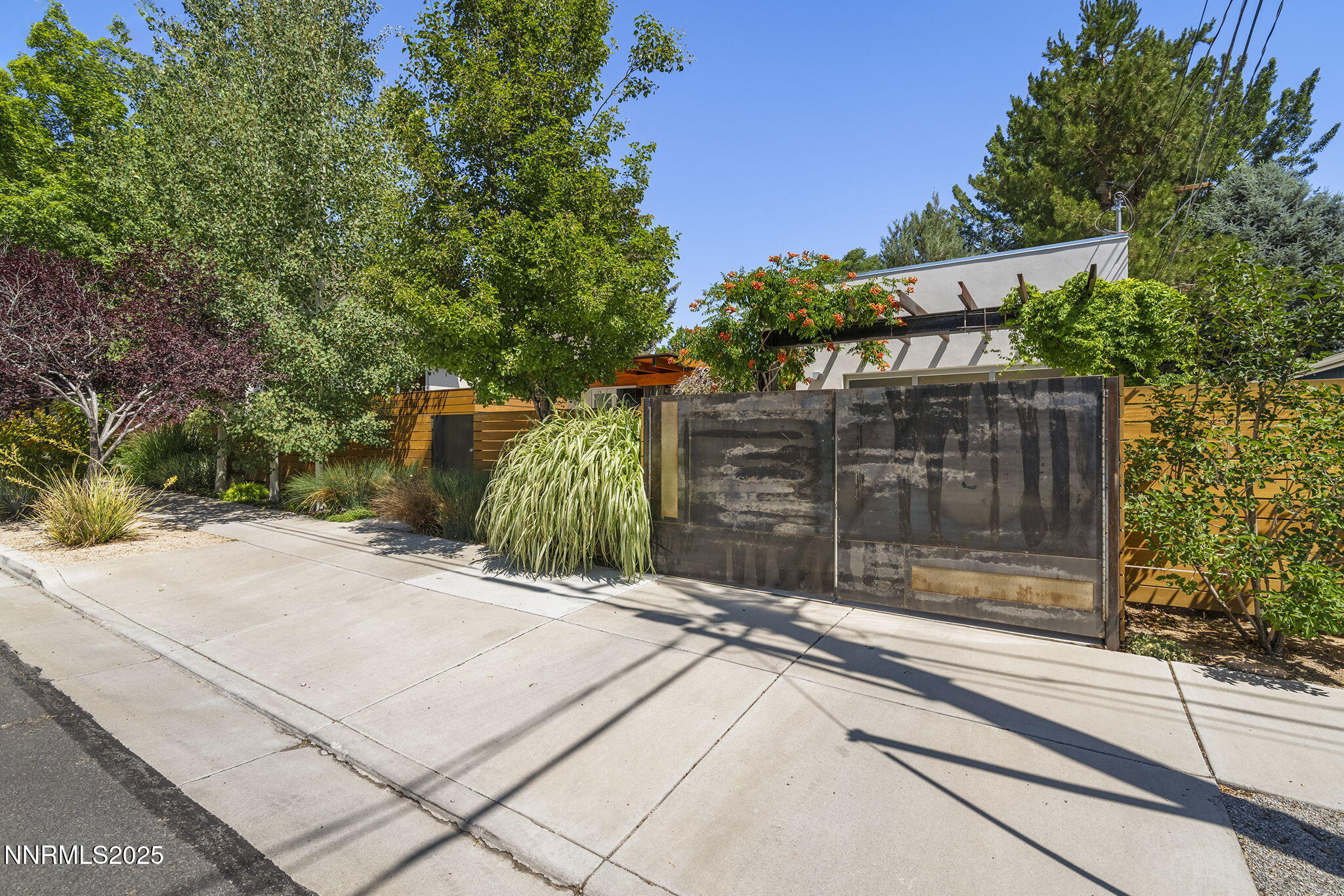 1296 Nixon Avenue Reno, NV 89509 - Photo 59 of 64 59-web-or-mls-_DSC1234