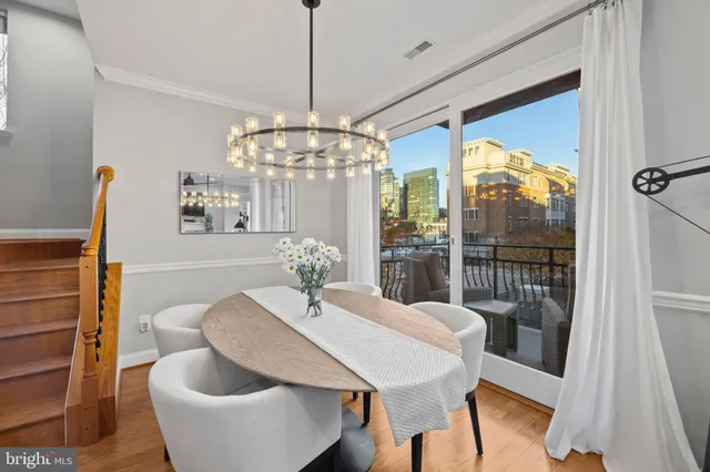 $5,800 | 900 Valencia Court, Unit 188, Baltimore, MD 21230