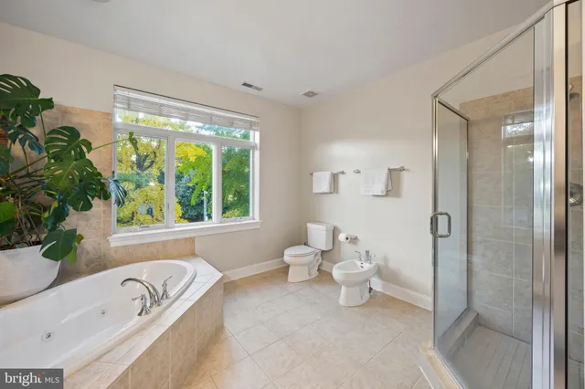 $5,800 | 900 Valencia Court, Unit 188, Baltimore, MD 21230