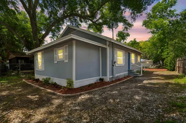 $2,200 | 8008 North 12th Street, Tampa, FL 33604