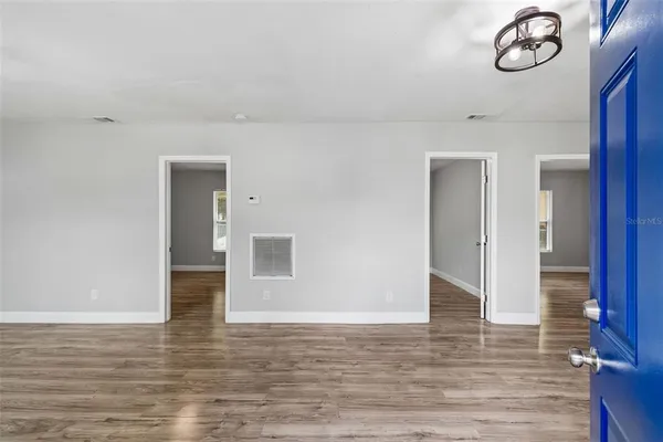 $2,200 | 8008 North 12th Street, Tampa, FL 33604