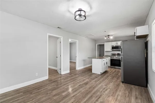 $2,200 | 8008 North 12th Street, Tampa, FL 33604