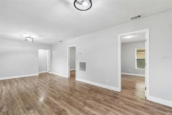 $2,200 | 8008 North 12th Street, Tampa, FL 33604