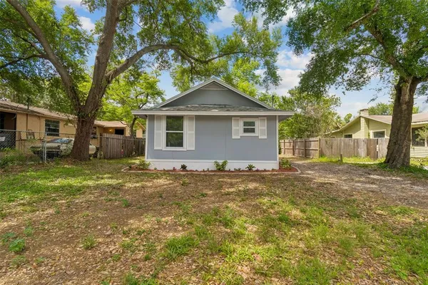 $2,200 | 8008 North 12th Street, Tampa, FL 33604