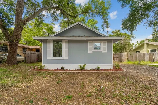 $2,200 | 8008 North 12th Street, Tampa, FL 33604