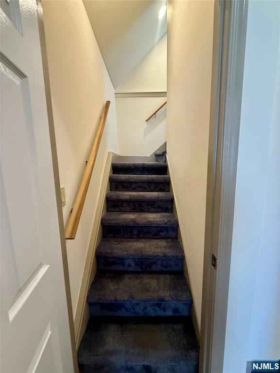 49 East Passaic Avenue, Unit 2 Rutherford, NJ 07070 - Photo 12 of 17