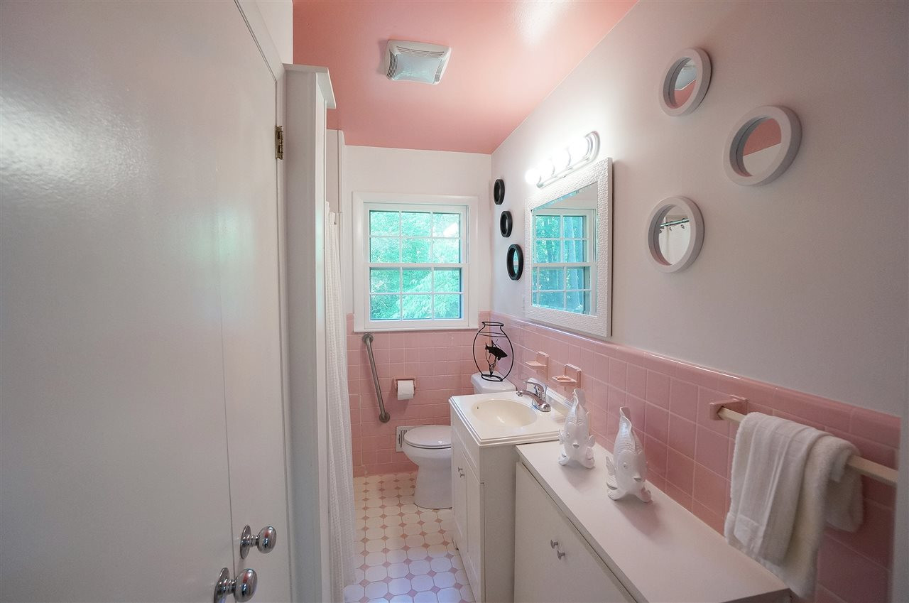 4713 Rembert Drive Raleigh, NC 27612 - Photo 11 of 22 Bathroom