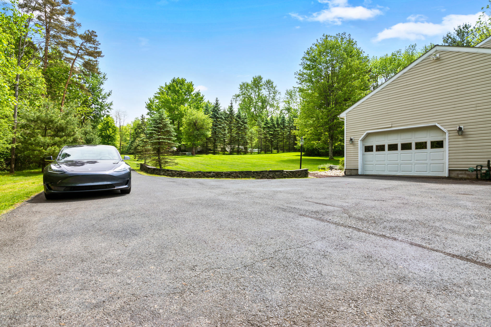 410 Brookside Road Dalton, PA 18414 - Photo 47 of 49 Gallery Image 47