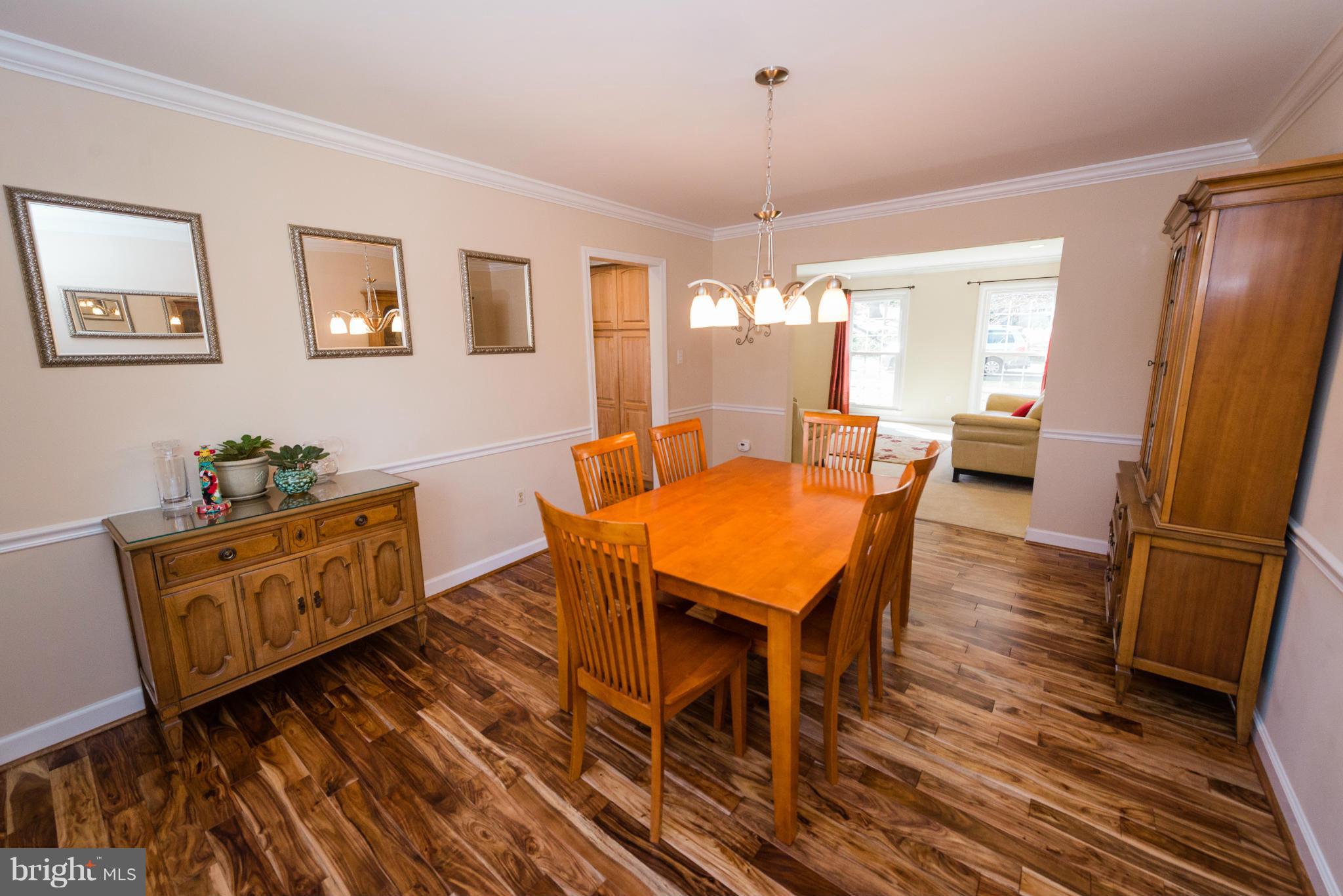 10716 Cross School Road Reston, VA 20191 - Photo 7 of 30 Dining Room
