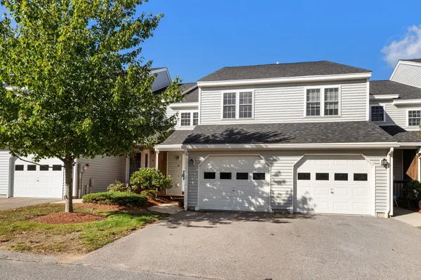 $335,000 | 95 Green Briar Road, Unit 95, Fitchburg, MA 01420