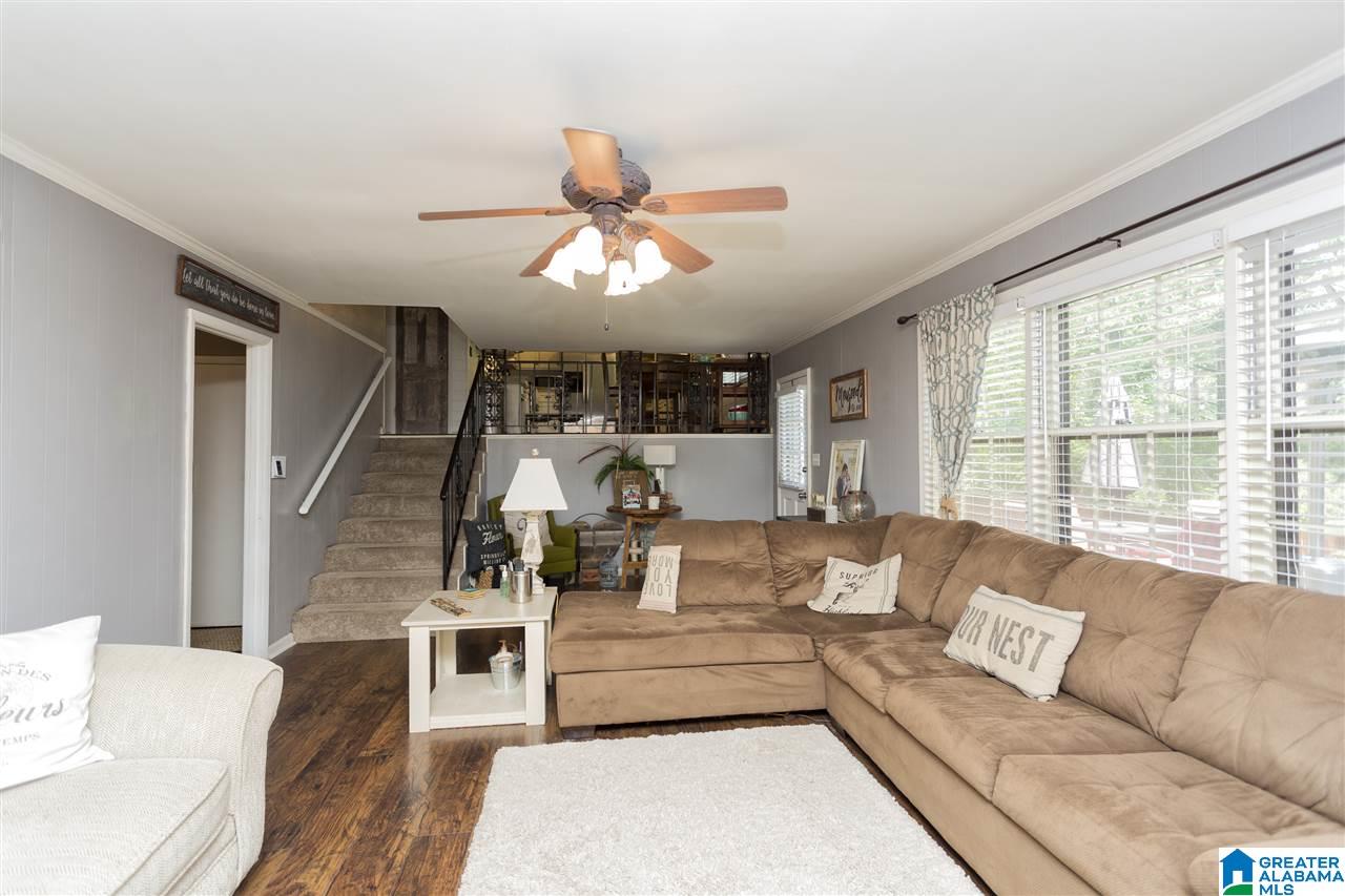 637 South Sanders Road Hoover, AL 35226 - Photo 7 of 47
