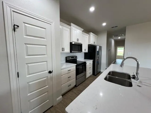 $2,395 | 142 Pedernales, Abilene, TX 79606