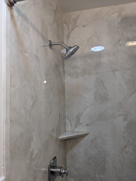 4217 Cambridge Drive Corpus Christi, TX 78415 - Photo 36 of 39 a bathroom with a shower