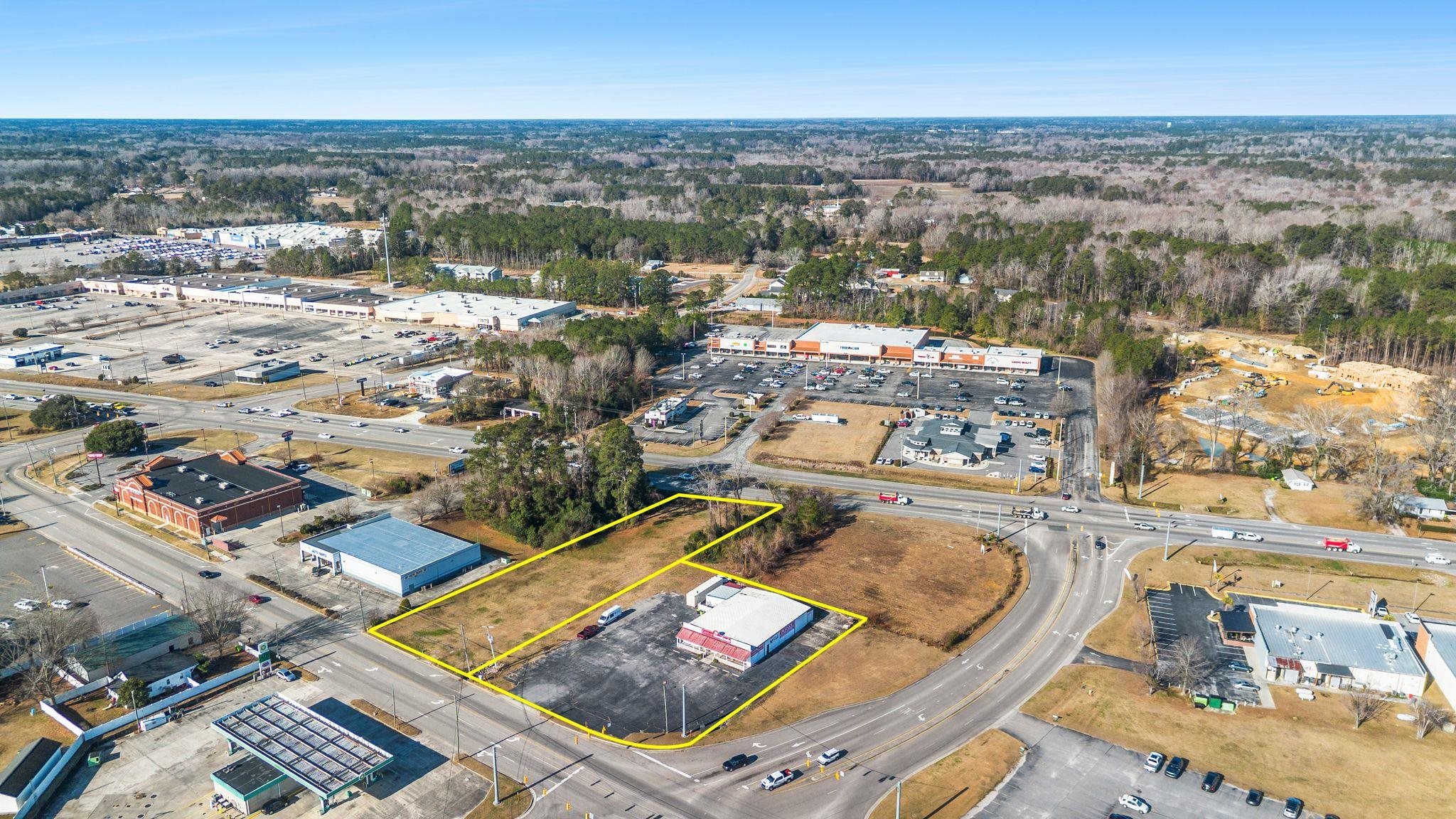 Tbd South Madison Street Westminster, SC 29693 - Photo 24 of 27 Aerial view of property and surrounding area featuring property parcel outlined