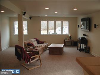 2375 Hill Road Perkiomenville, PA 18074 - Photo 9 of 11 Family Room