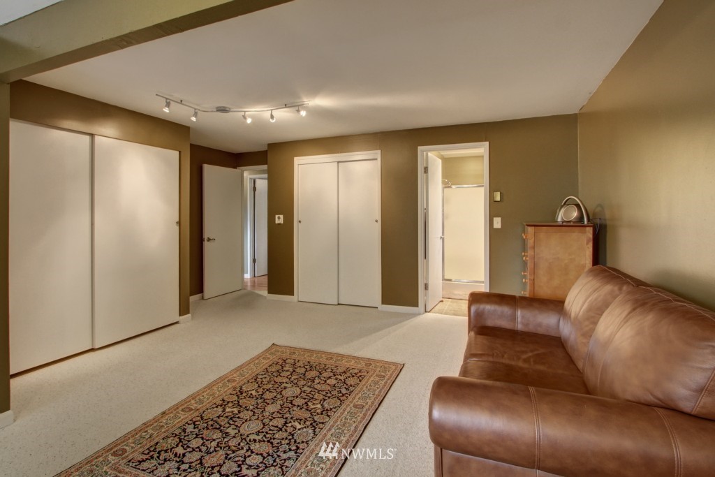 23429 3rd Place West Bothell, WA 98021 - Photo 11 of 18