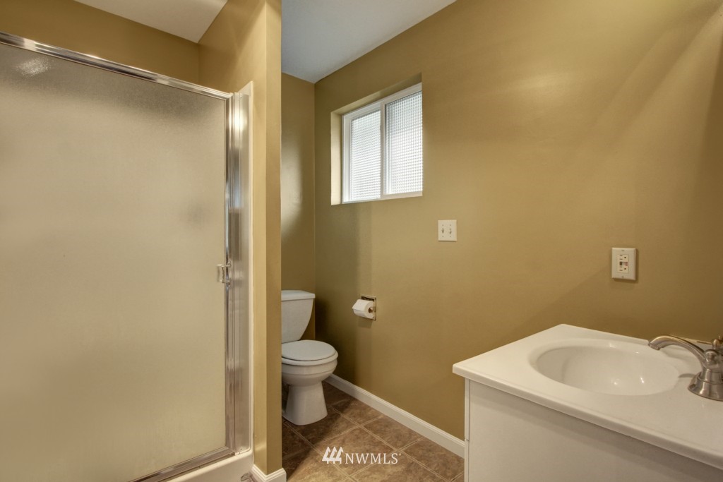 23429 3rd Place West Bothell, WA 98021 - Photo 12 of 18