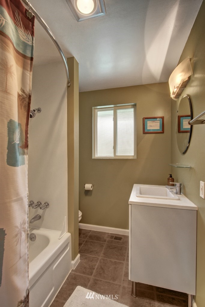 23429 3rd Place West Bothell, WA 98021 - Photo 14 of 18
