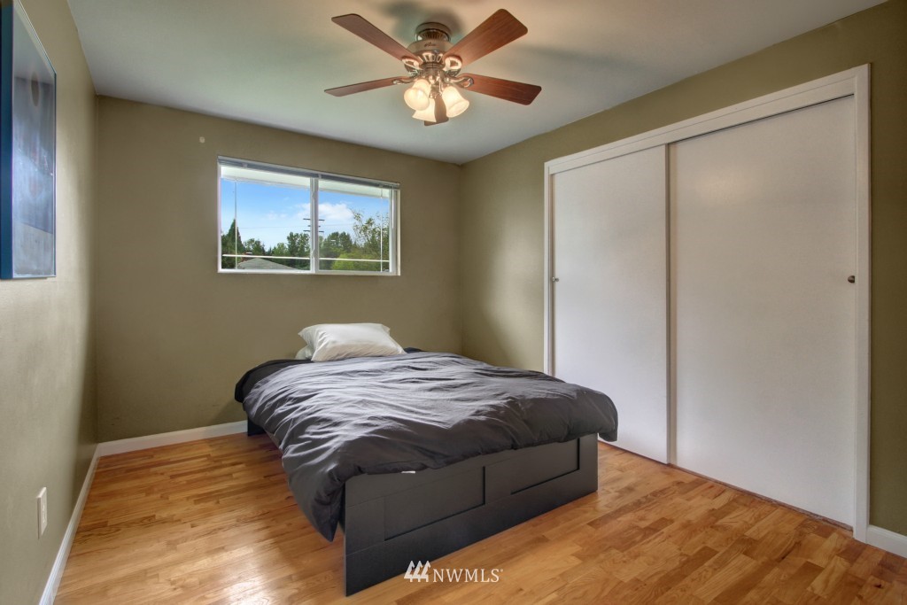 23429 3rd Place West Bothell, WA 98021 - Photo 15 of 18