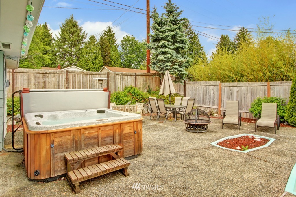 23429 3rd Place West Bothell, WA 98021 - Photo 16 of 18