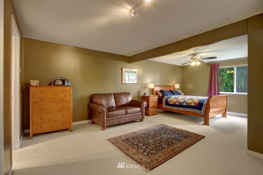 23429 3rd Place West Bothell, WA 98021 - Photo 9 of 18