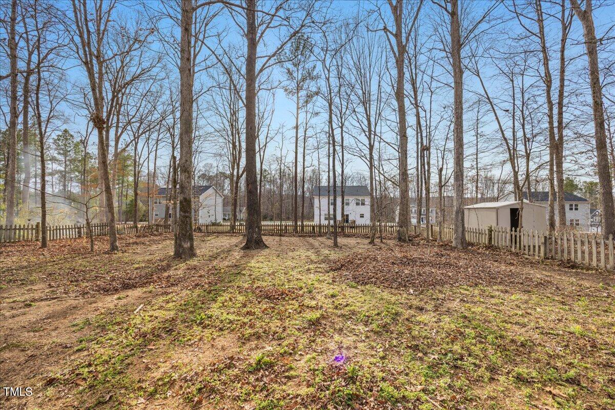 1401 Kabanek Raleigh, NC 27603 - Photo 35 of 42 37-2A1A3748
