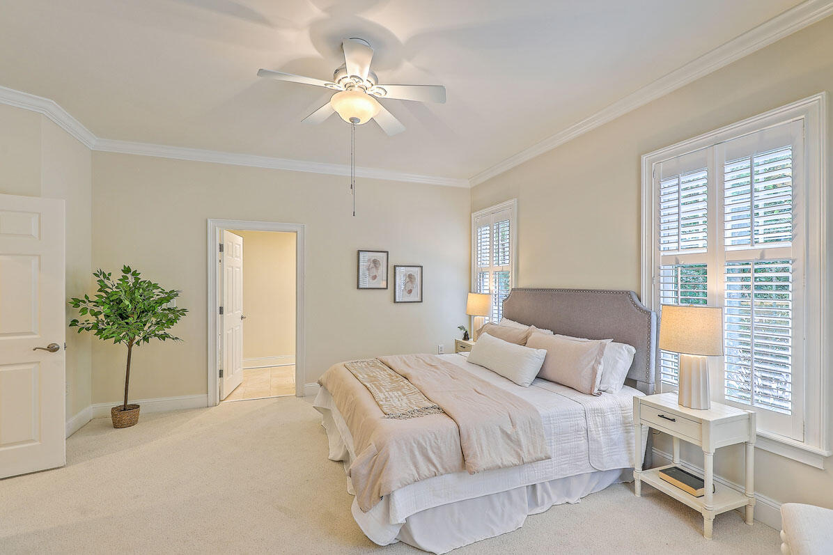 498 Albemarle Road, Unit 213 Charleston, SC 29407 - Photo 14 of 37 498 Albemarle Road 213 primary bedroom