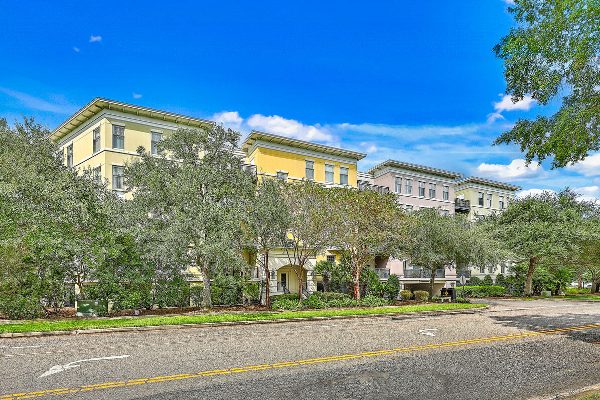 498 Albemarle Road, Unit 213 Charleston, SC 29407 - Photo 28 of 37 The Albemarle exterior