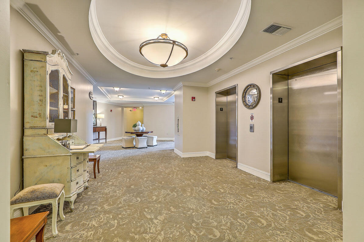 498 Albemarle Road, Unit 213 Charleston, SC 29407 - Photo 32 of 37 The Albemarle elevator lobby