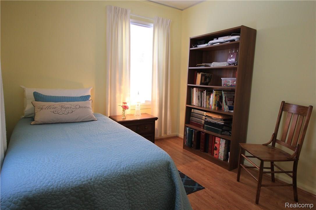 415 Stratford Road Ferndale, MI 48220 - Photo 23 of 30 Bedroom Two