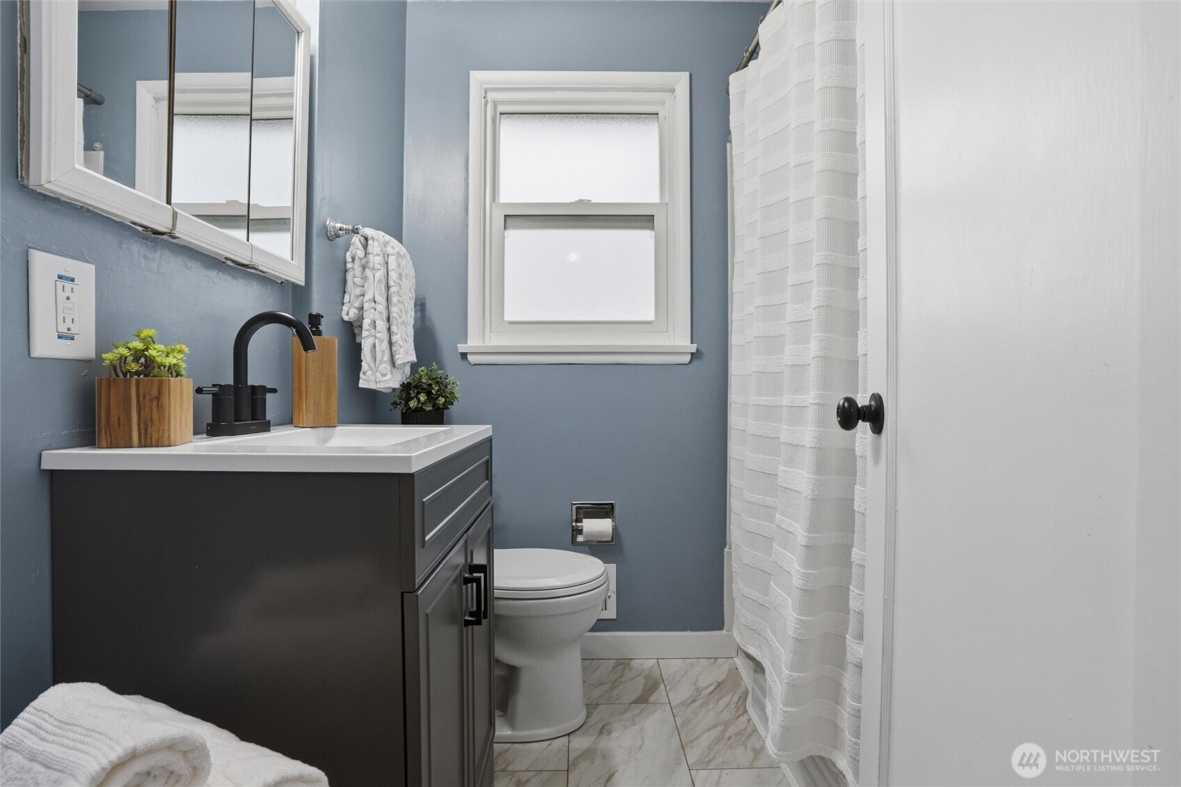 2012 Nipsic Avenue Bremerton, WA 98310 - Photo 20 of 27