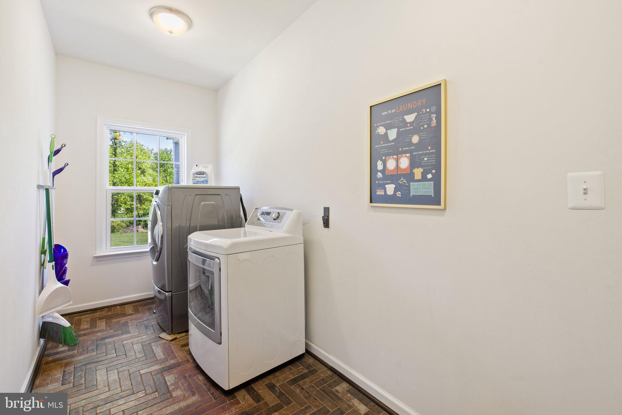 6007 Snow Mountain Road Broad Run, VA 20137 - Photo 26 of 54 mud room off the garage