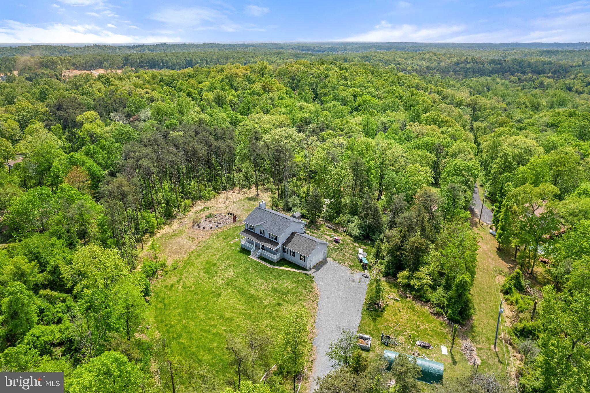 6007 Snow Mountain Road Broad Run, VA 20137 - Photo 3 of 54