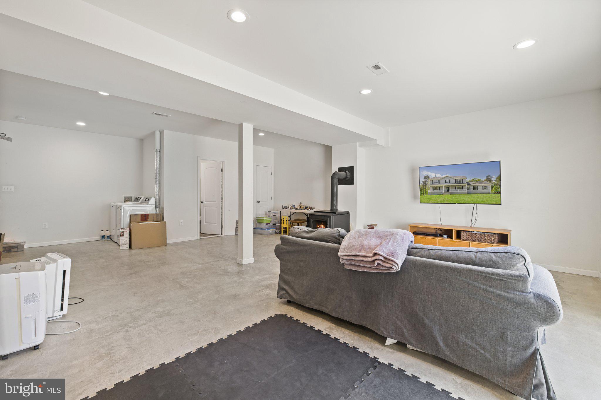 6007 Snow Mountain Road Broad Run, VA 20137 - Photo 39 of 54