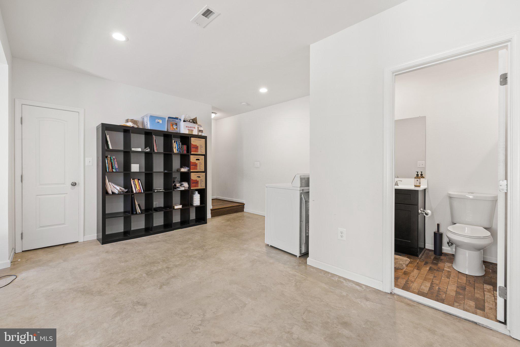 6007 Snow Mountain Road Broad Run, VA 20137 - Photo 41 of 54