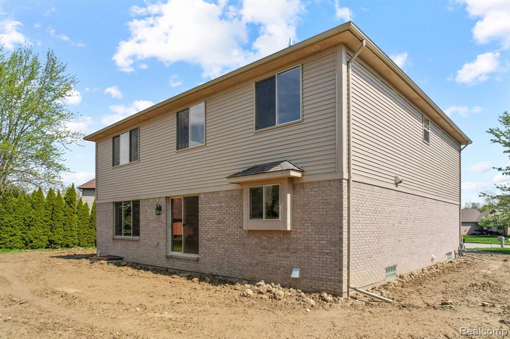 52163 Maple Court Chesterfield, MI 48047 - Photo 36 of 41