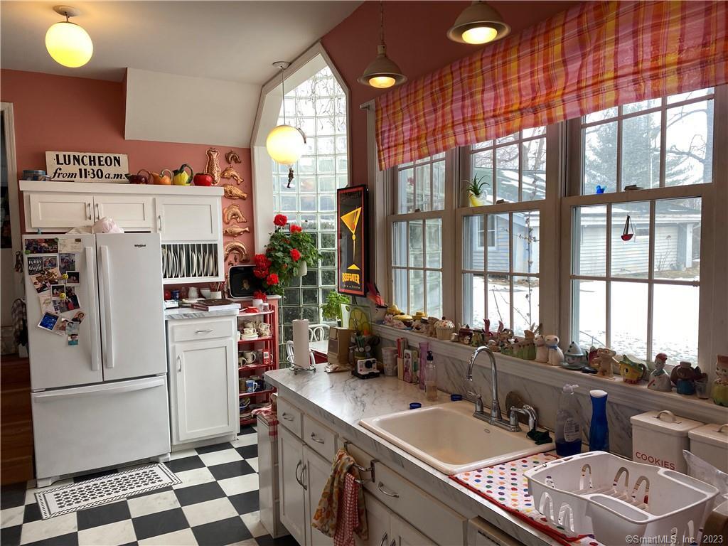 20 Upson Road Wolcott, CT 06716 - Photo 11 of 40