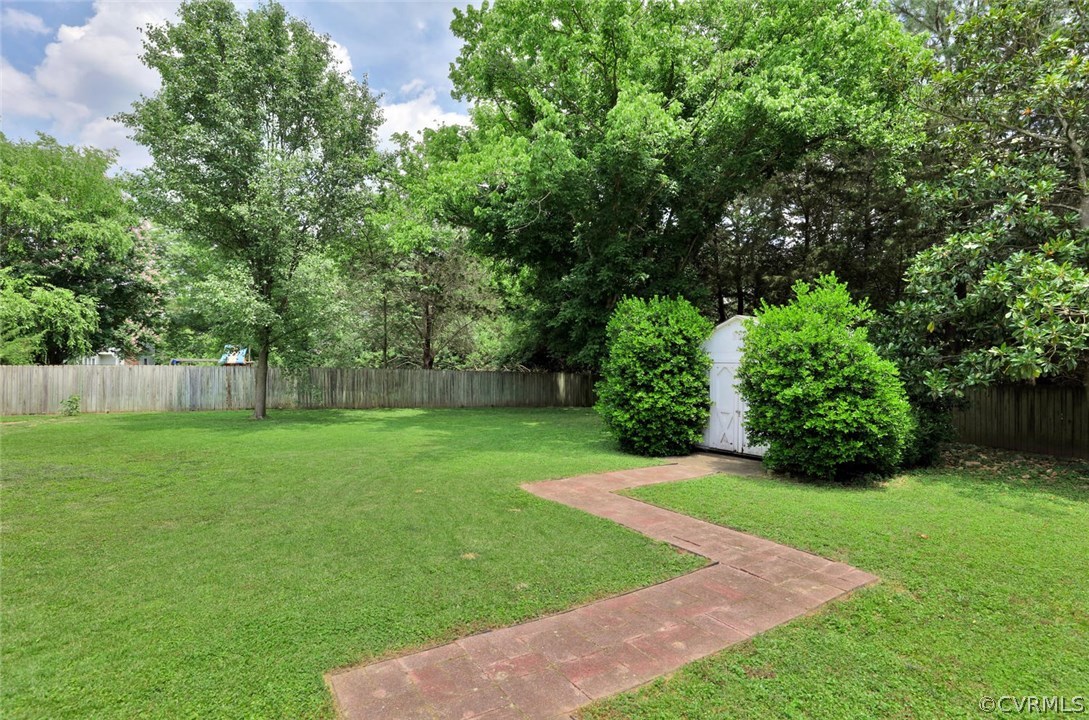 9506 Carterwood Road Henrico, VA 23229 - Photo 34 of 36 Gallery Image 34